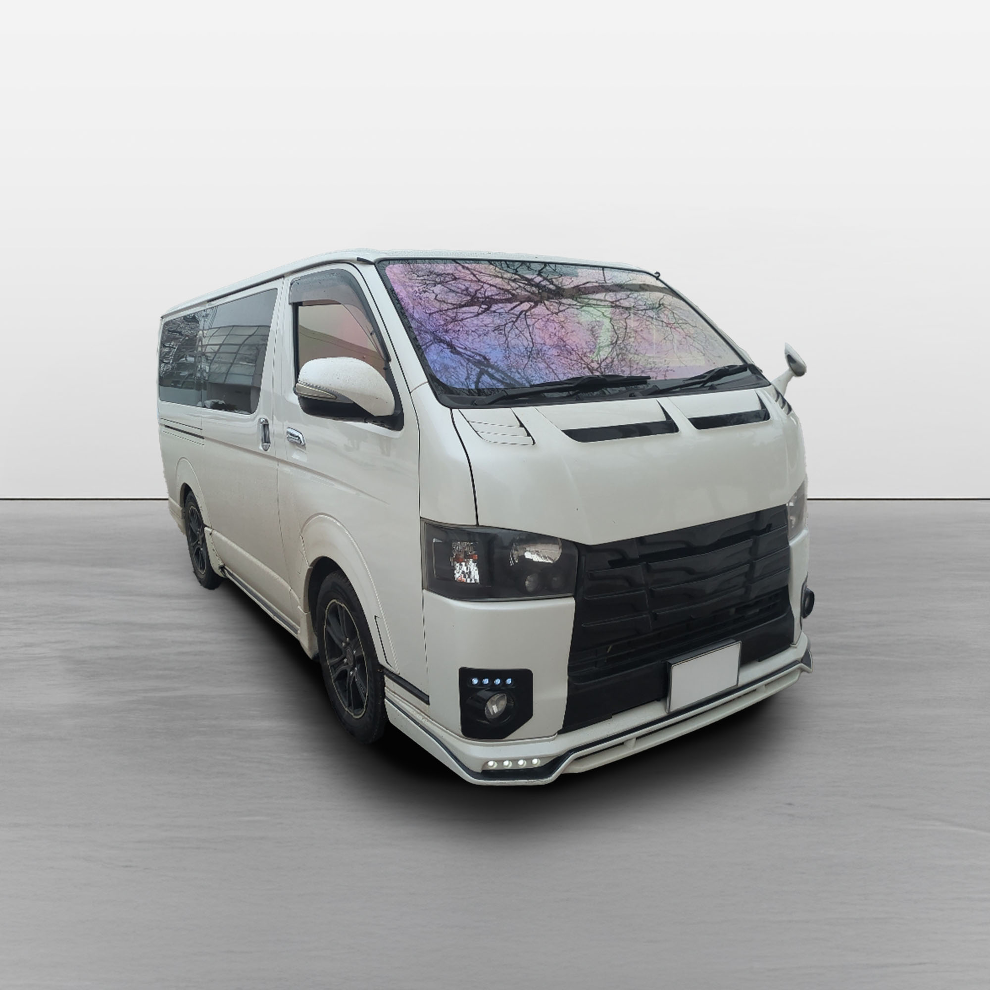 トラックの販売ハイエース