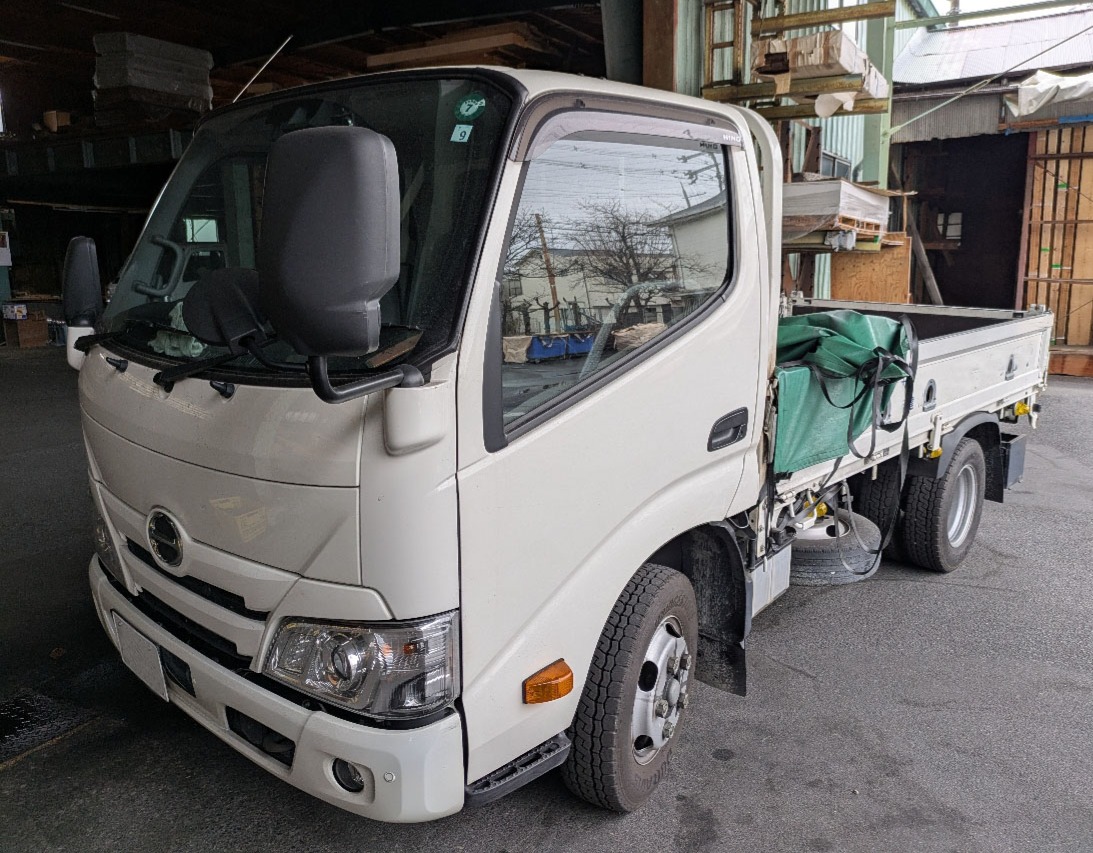 トラックの販売デュトロ