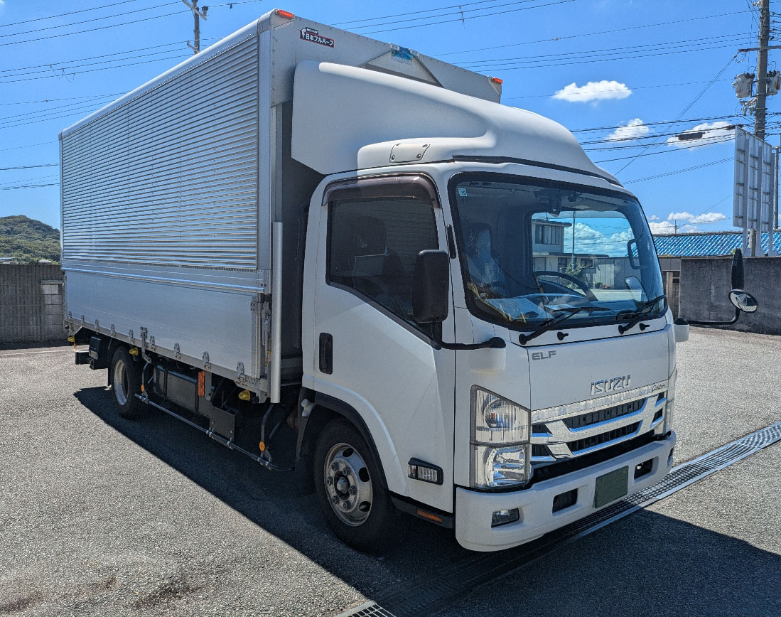 トラックの販売エルフ