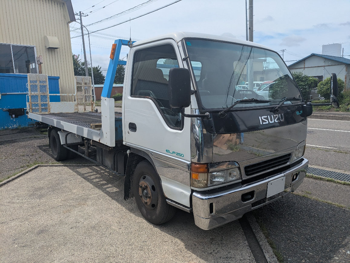 トラックの販売エルフ
