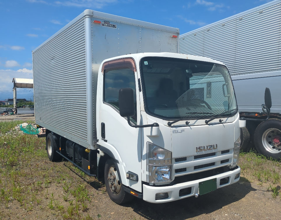 トラックの販売エルフ