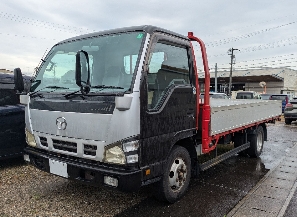 トラックの販売タイタン