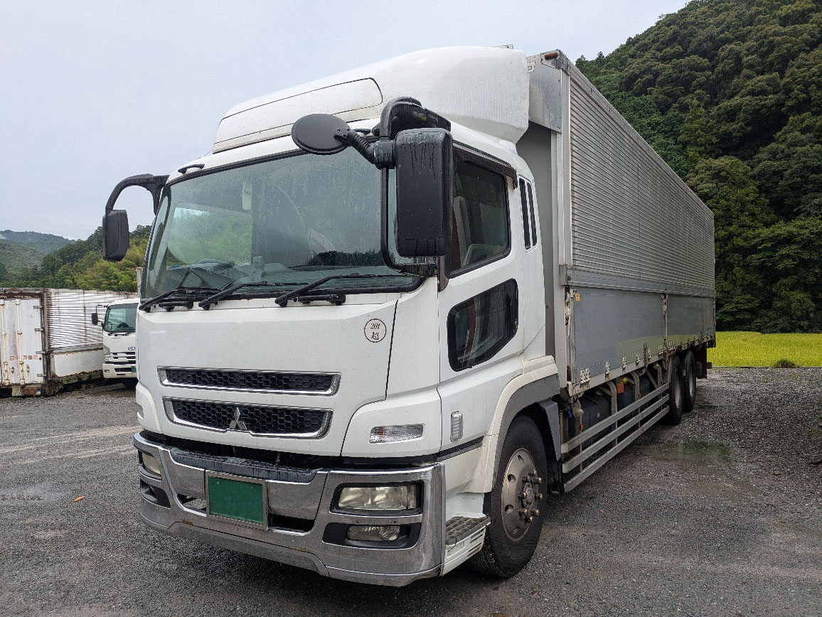 トラックの販売スーパーグレート