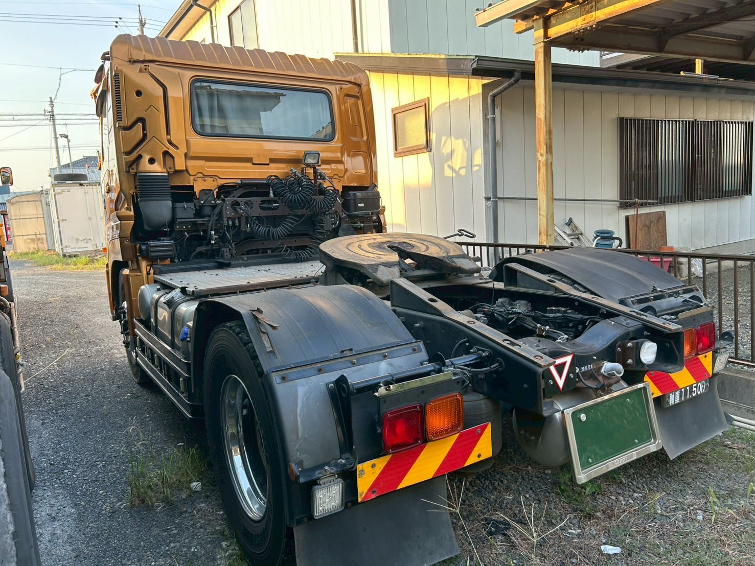 トラックの販売クオン