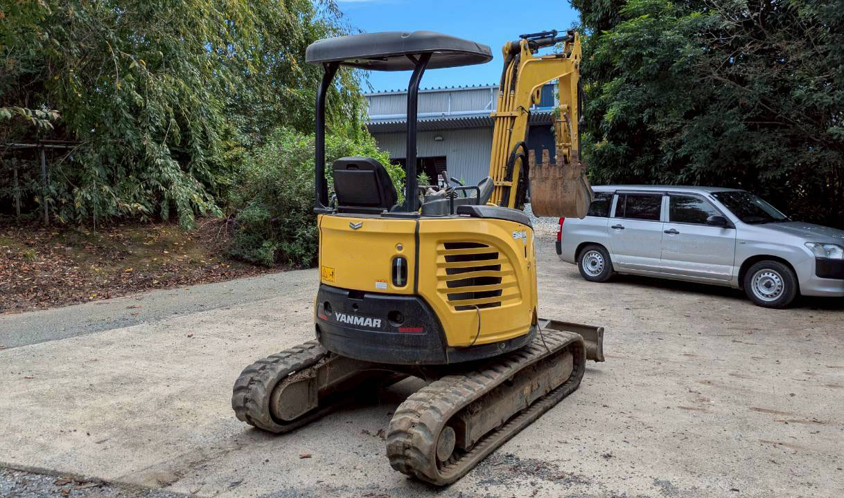 トラックの販売油圧ショベル