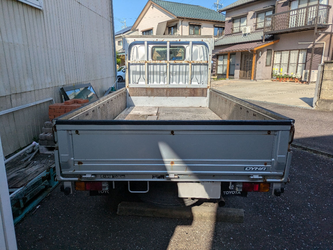 トラックの販売ダイナ