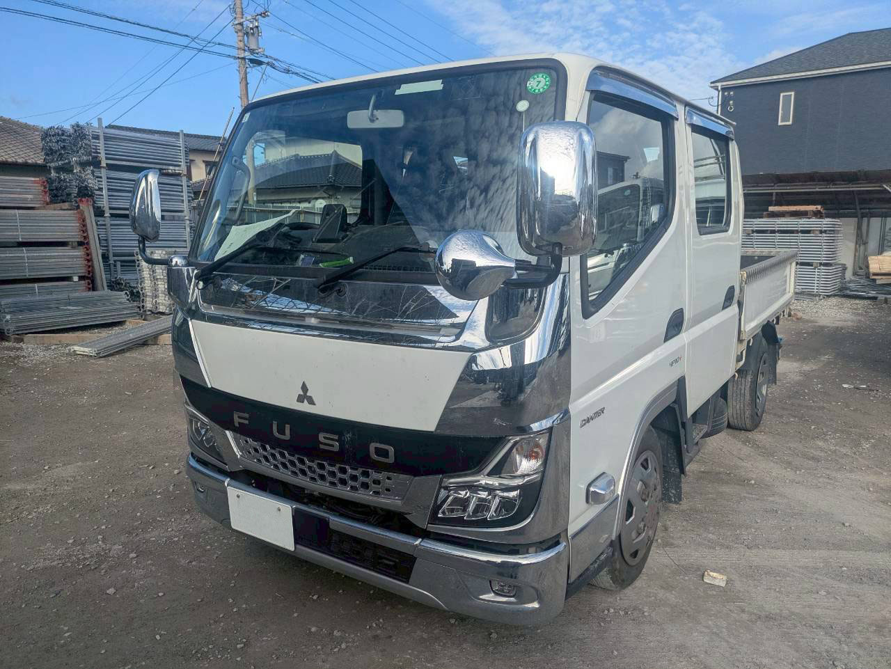 トラックの販売キャンター