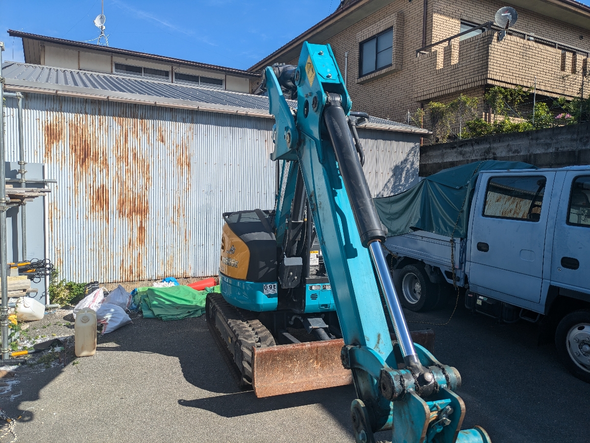 トラックの販売油圧ショベル