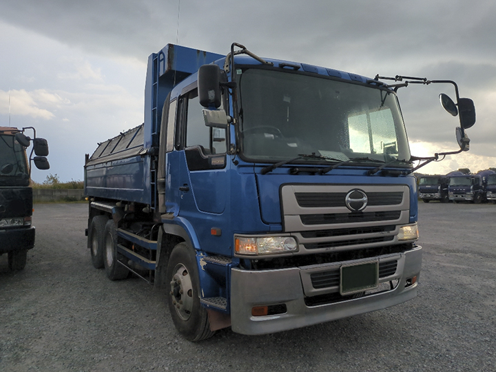 トラックの販売プロフィア