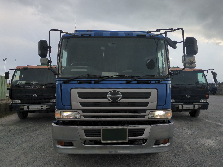 トラックの販売プロフィア