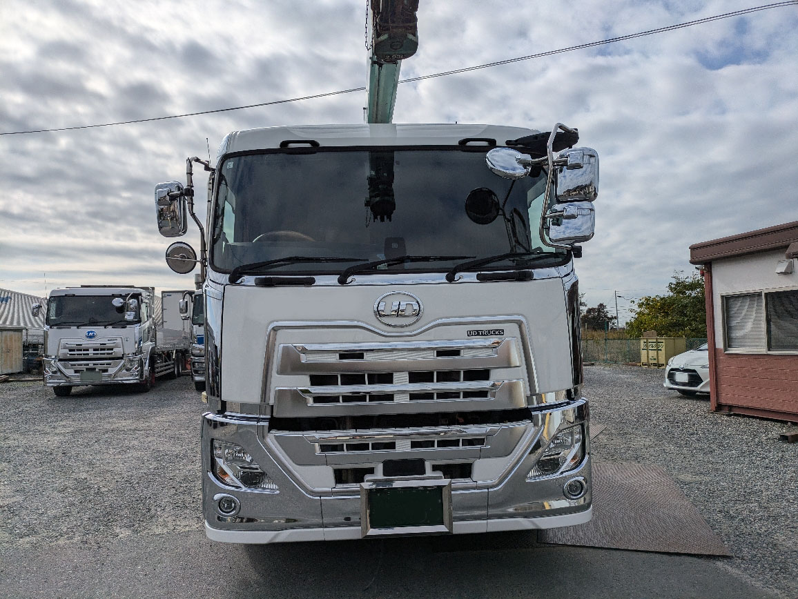 トラックの販売クオン