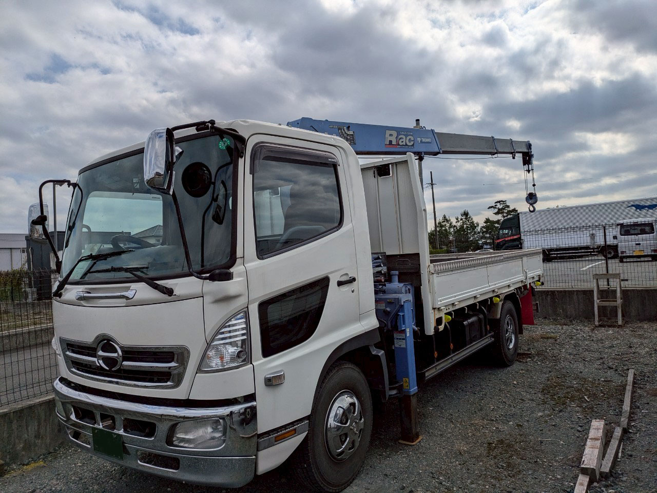 トラックの販売レンジャー