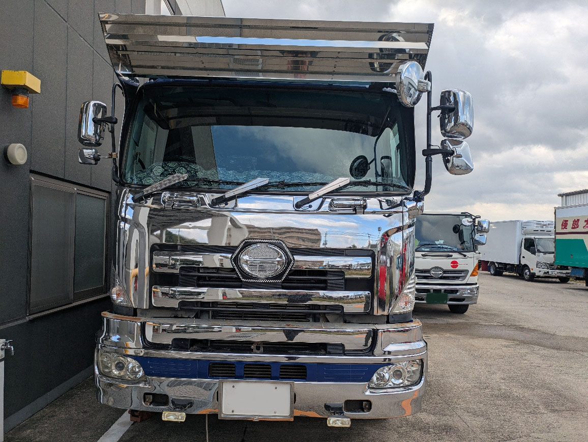 トラックの販売プロフィア