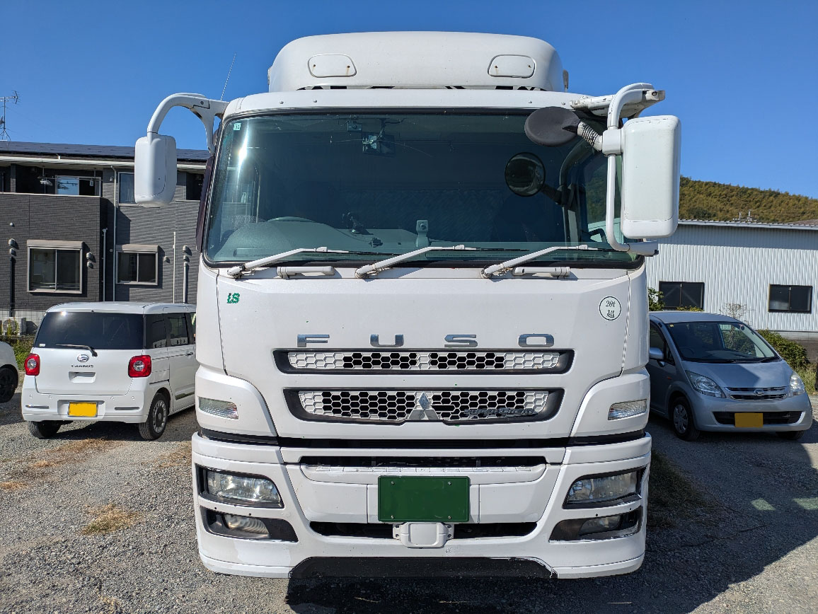 トラックの販売スーパーグレート