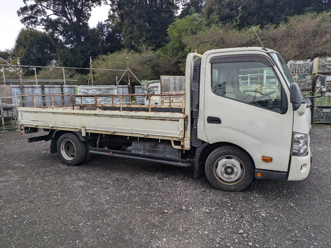 トラックの販売デュトロ