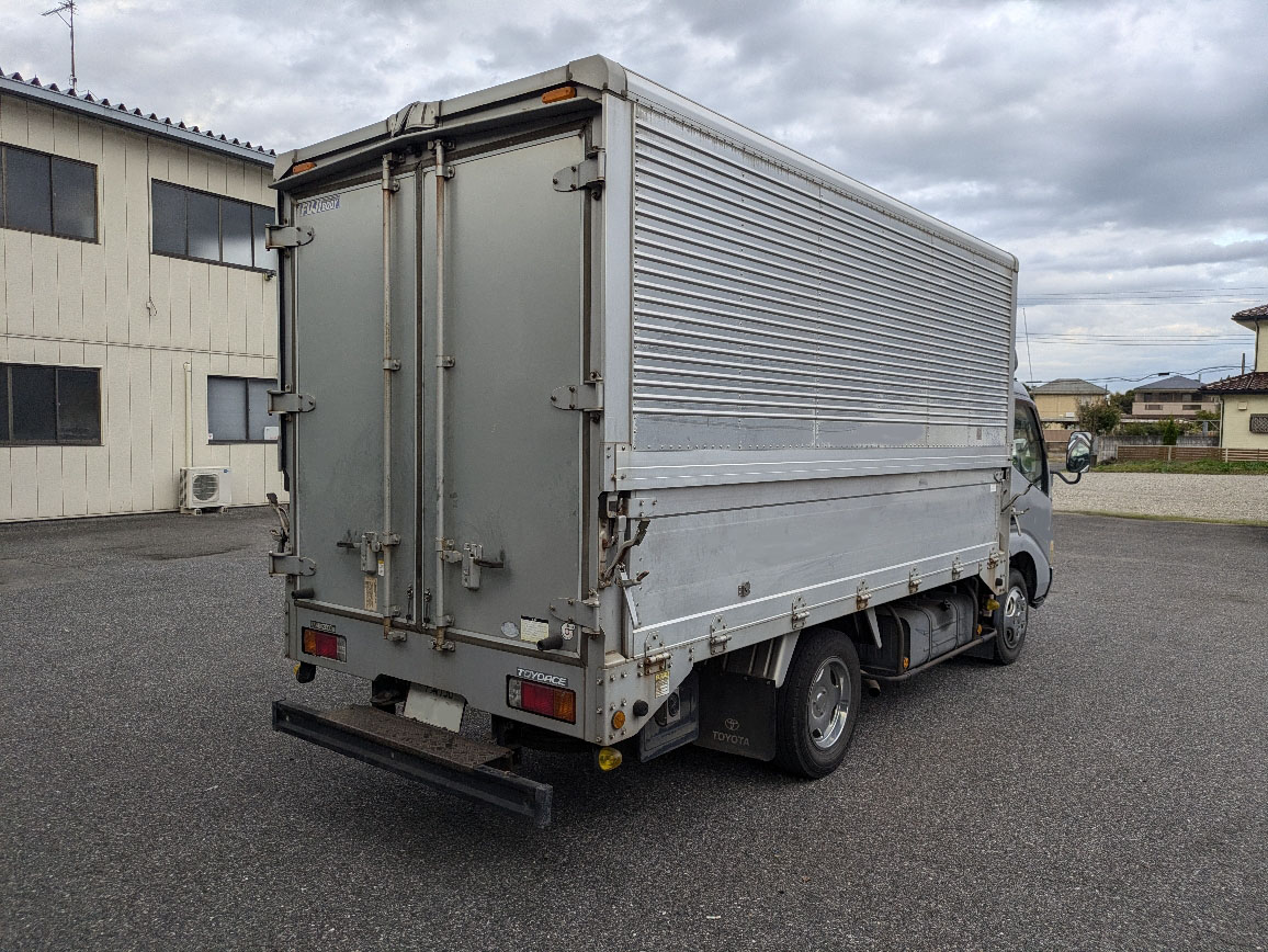 トラックの販売ダイナ