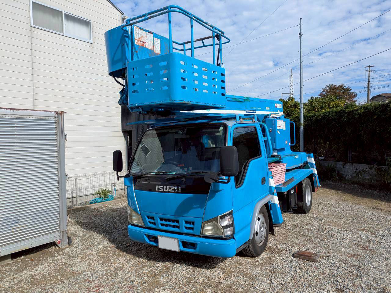 いすゞ エルフ 高所作業車 平成17年式 PB-NKR81N｜LIMA TRUCKS