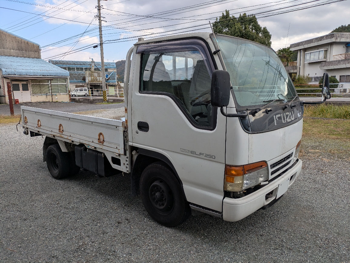 トラックの販売エルフ