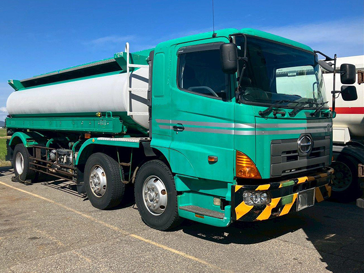 トラックの販売プロフィア