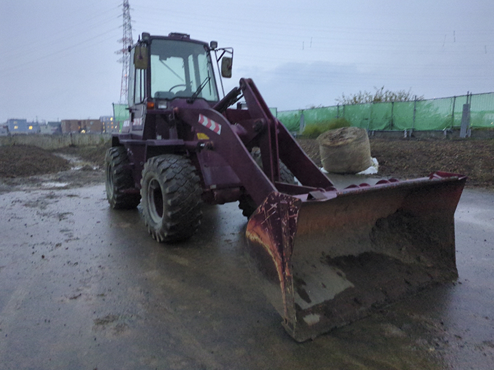 ホイールローダー