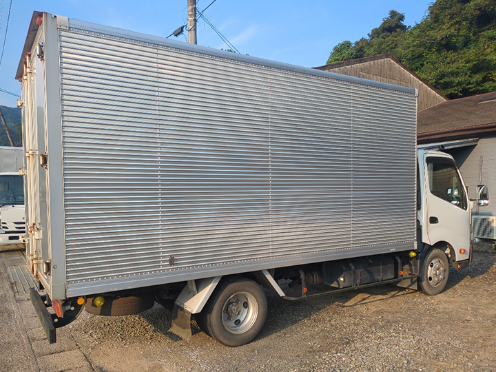 トラックの販売ダイナ