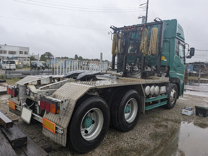 トラックの販売クオン