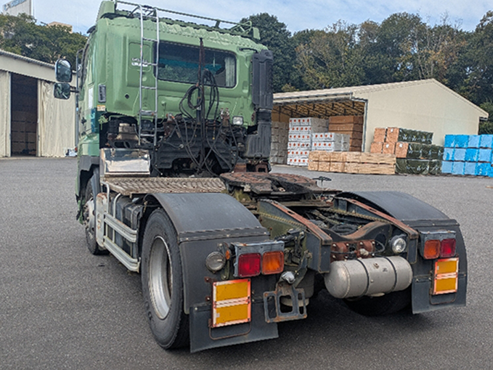 トラックの販売プロフィア