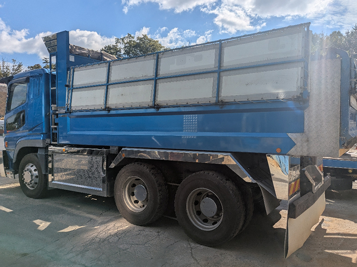 トラックの販売スーパーグレート