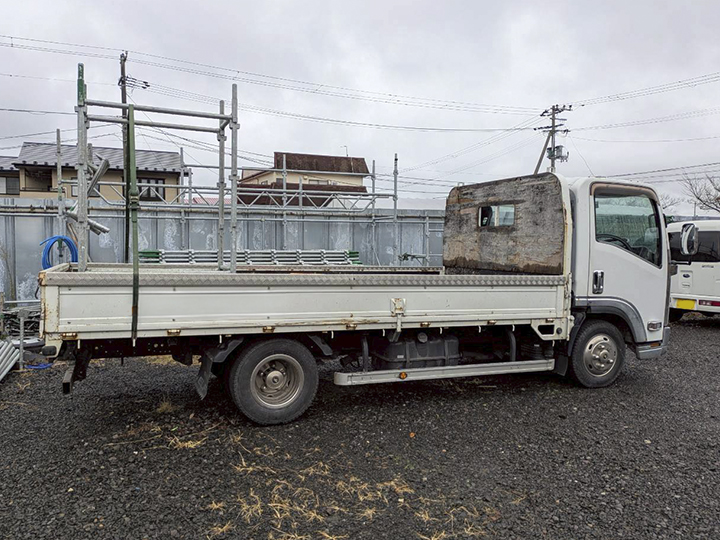 トラックの販売エルフ