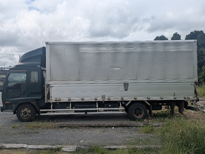 トラックの販売フォワード