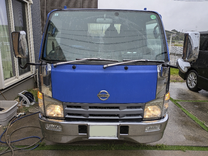 トラックの販売アトラス