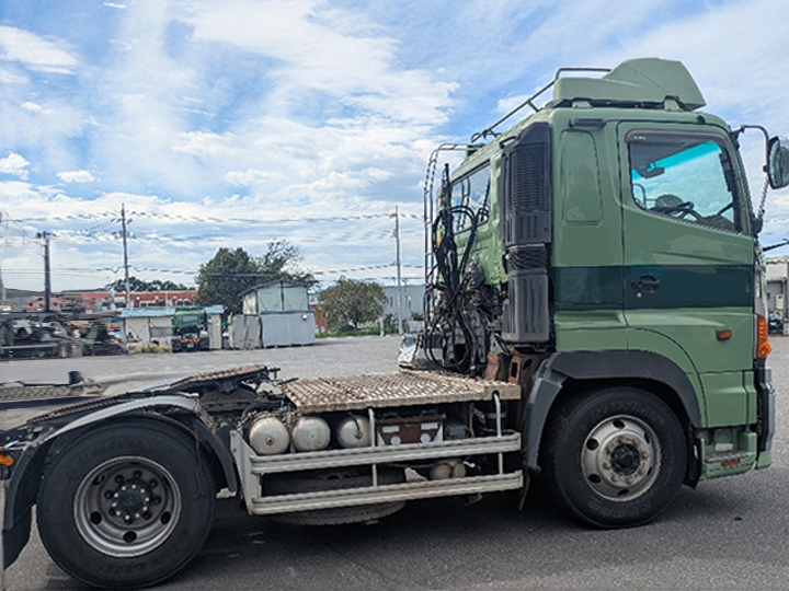 トラックの販売プロフィア