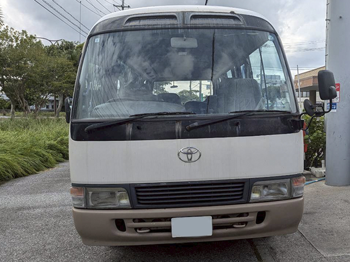 トラックの販売コースター