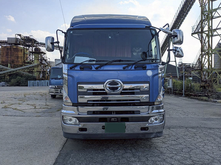 トラックの販売プロフィア