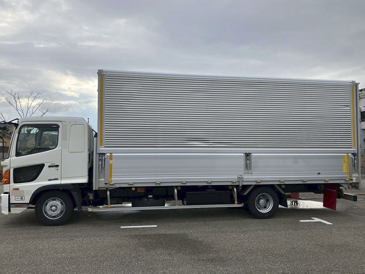 トラックの販売レンジャー