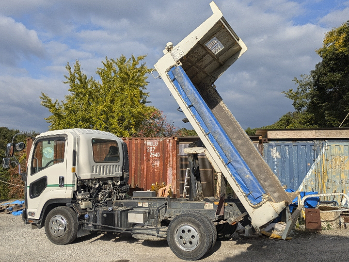 トラックの販売フォワード