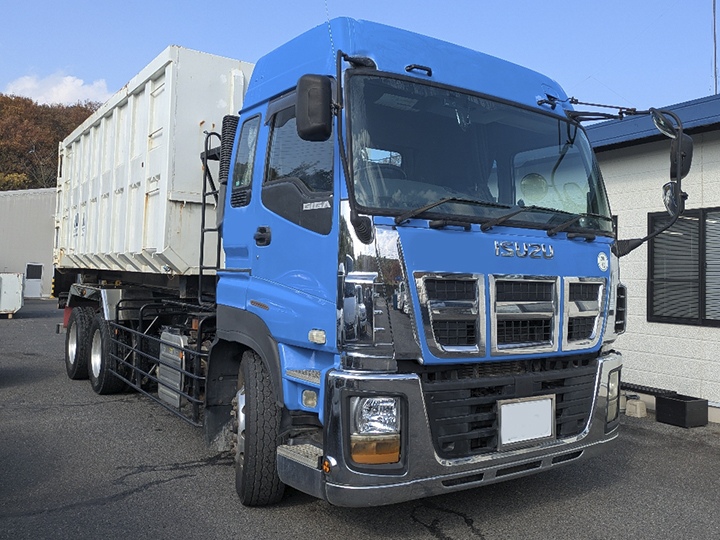 トラックの販売ギガ