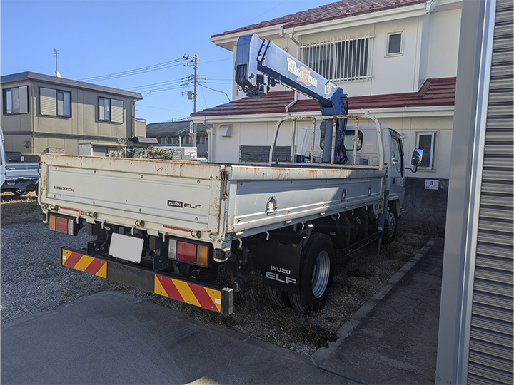 トラックの販売エルフ