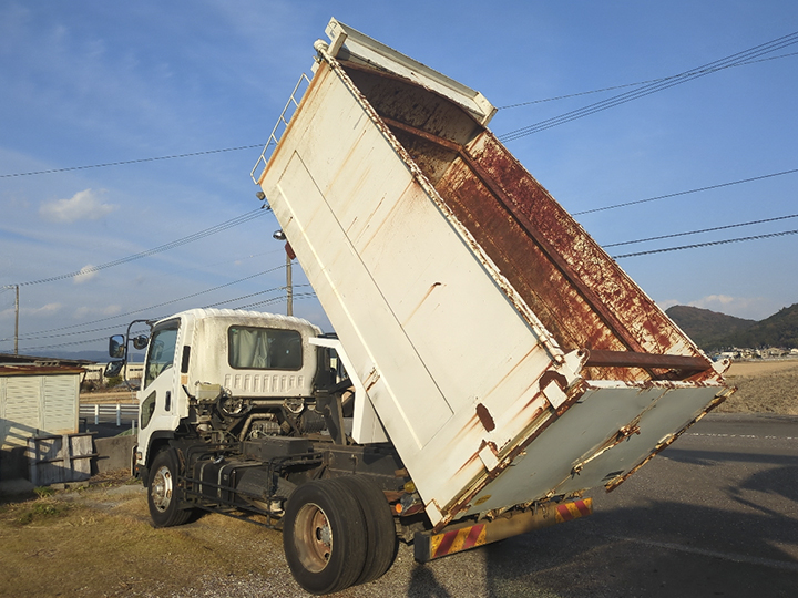 トラックの販売フォワード