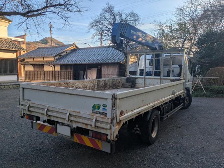 トラックの販売キャンター