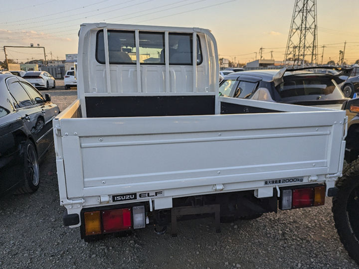 トラックの販売エルフ