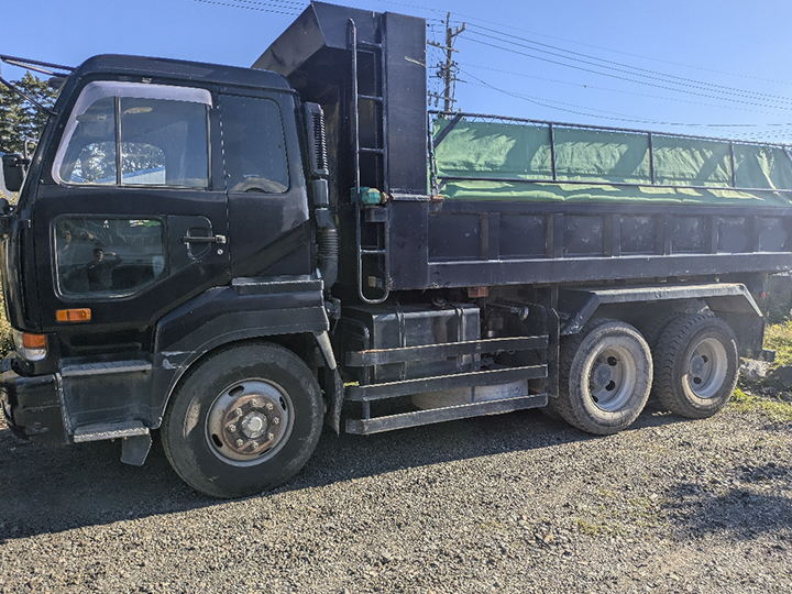 トラックの販売ビックサム