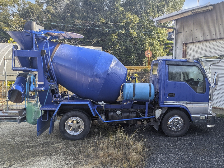 トラックの販売エルフ