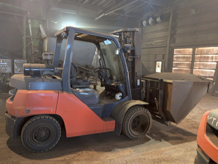 トラックの販売フォークリフト