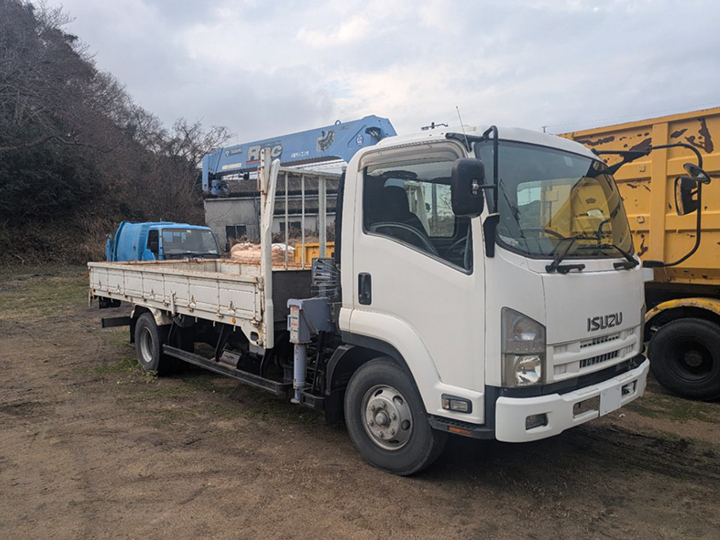 トラックの販売フォワード