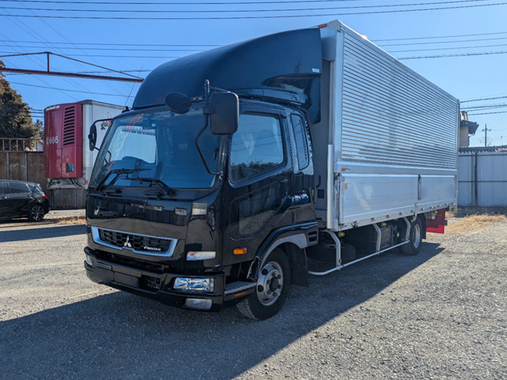 トラックの販売ファイター