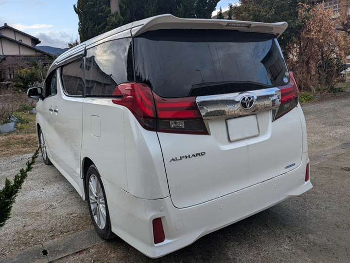 トラックの販売アルファード