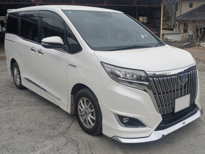 トラックの販売エスクァイア