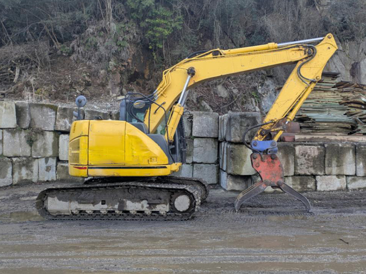 トラックの販売油圧ショベル