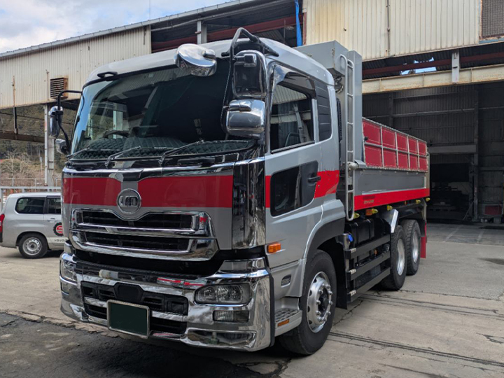 トラックの販売クオン